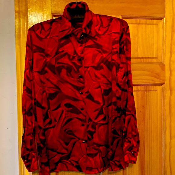 Escada 💯Silk Stunning Red Print Gorgeous Buttons ButtonDown ShirtMade InGermany